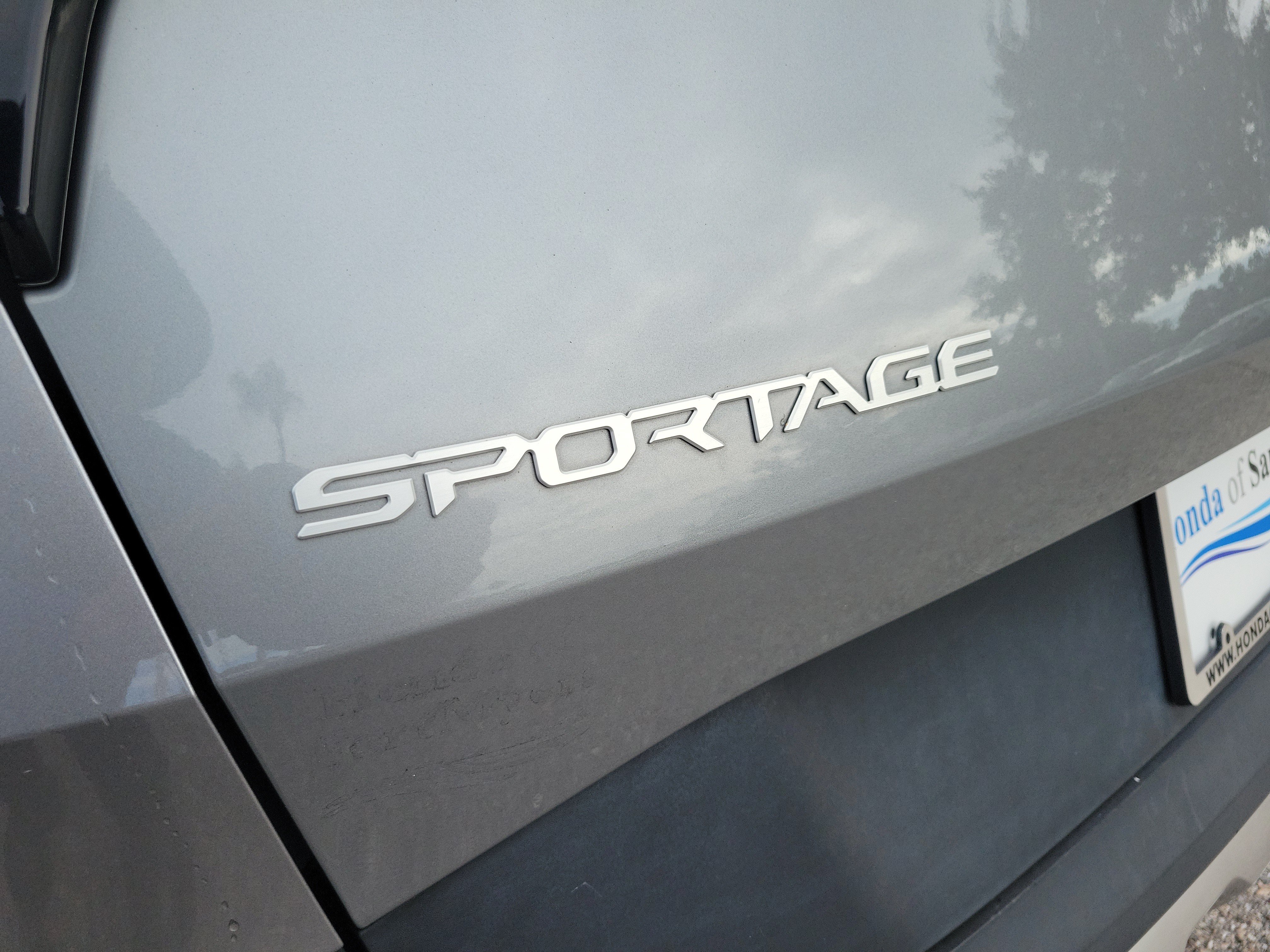 Used 2023 Kia Sportage LX FWD image 13