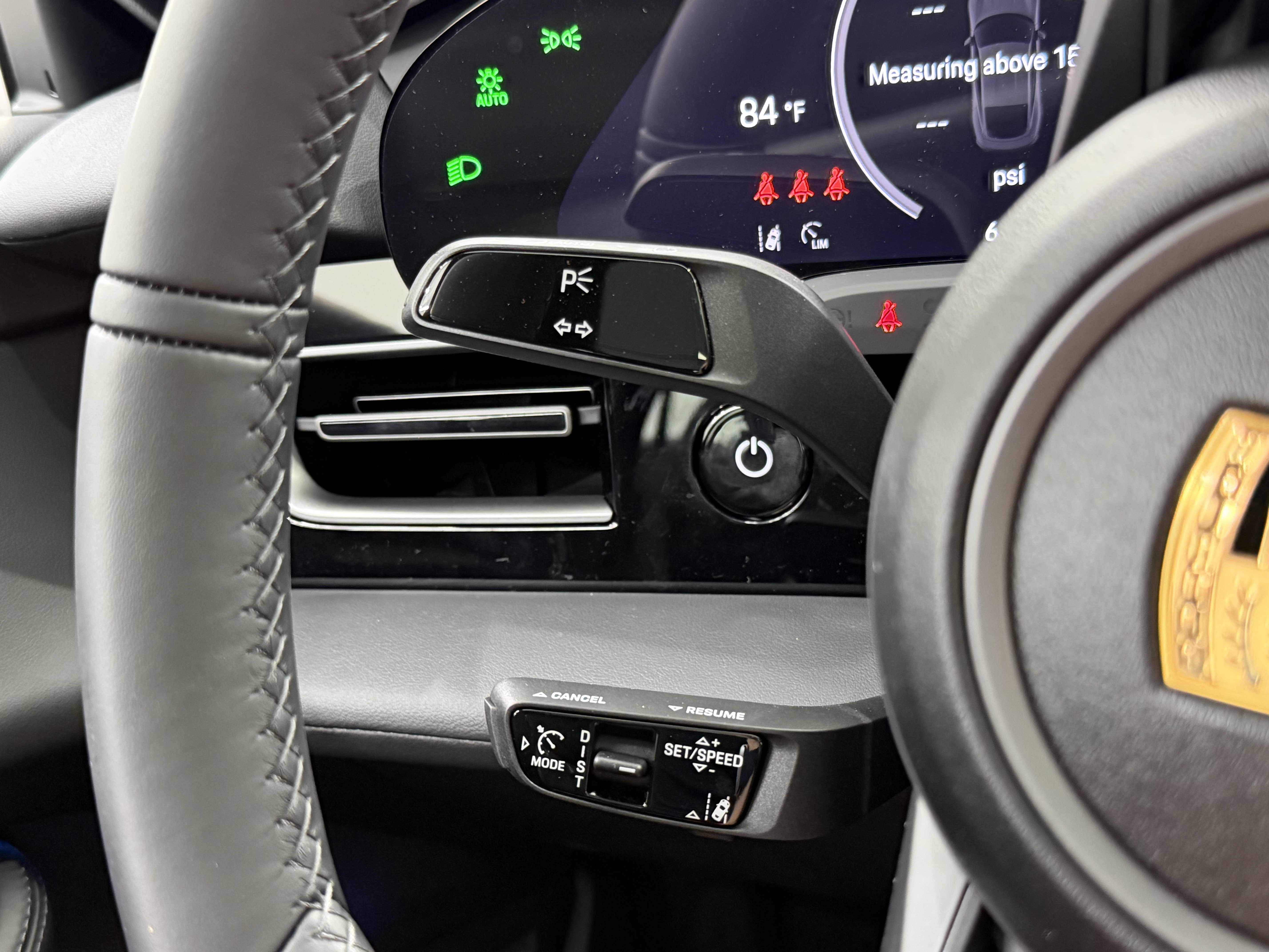 New 2026 Porsche Taycan 4S AWD/4WD image 51