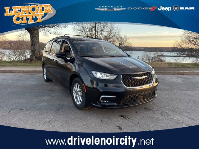 Used 2022 Chrysler Pacifica Touring-L