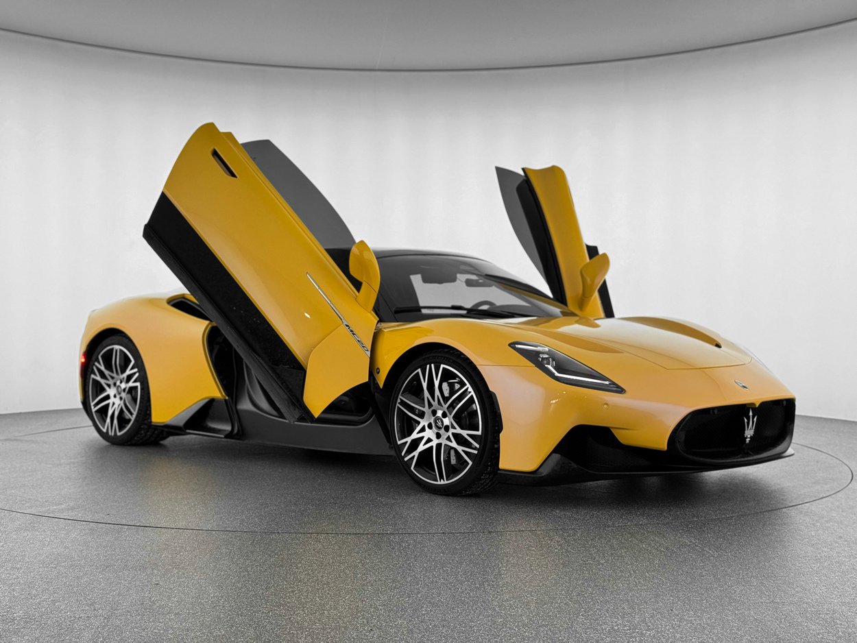 Used 2023 Maserati MC20 Spyder image 8