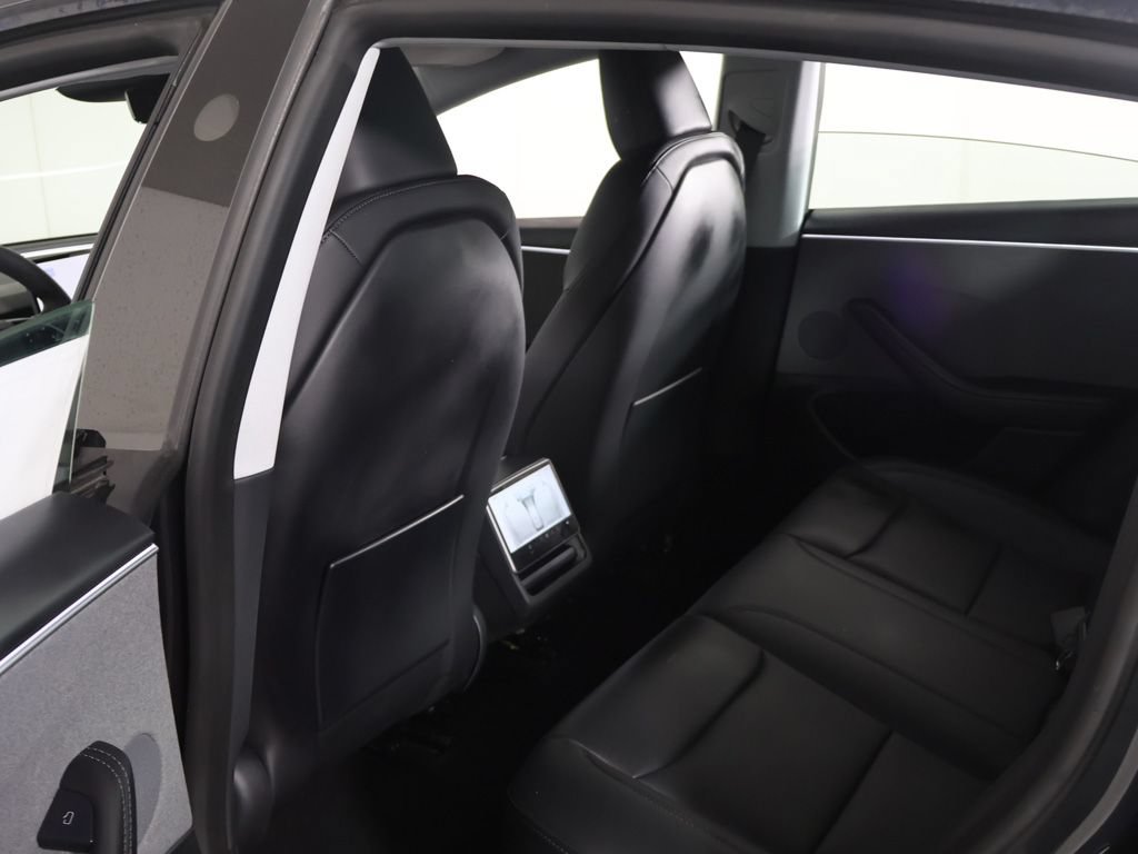 Used 2025 Tesla Model 3 RWD image 32