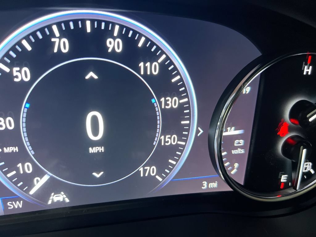 Used 2023 Buick Enclave Avenir AWD/4WD image 12
