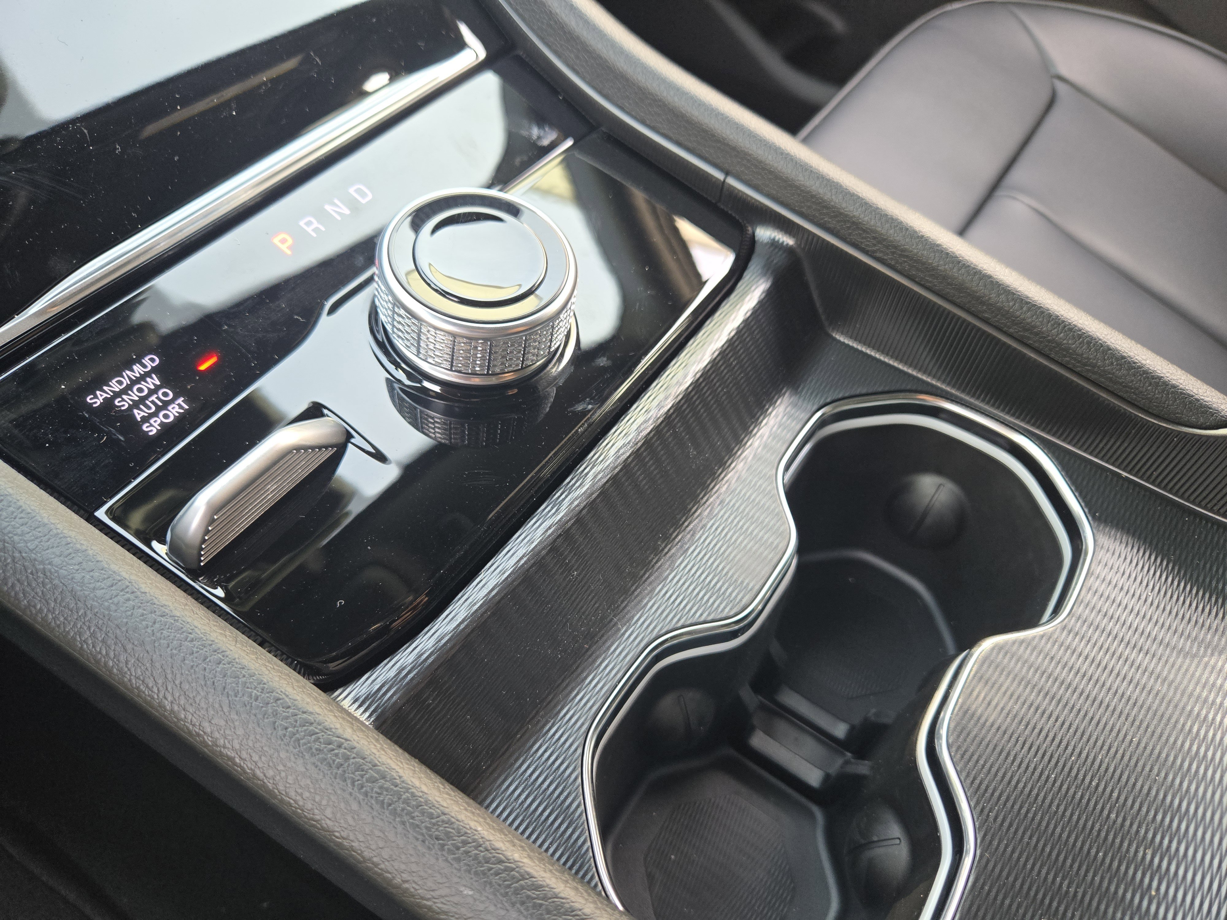 New 2026 Jeep Grand Cherokee Limited image 17