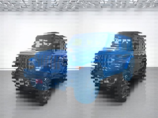 Used 2023 Jeep Wrangler Sahara image 8