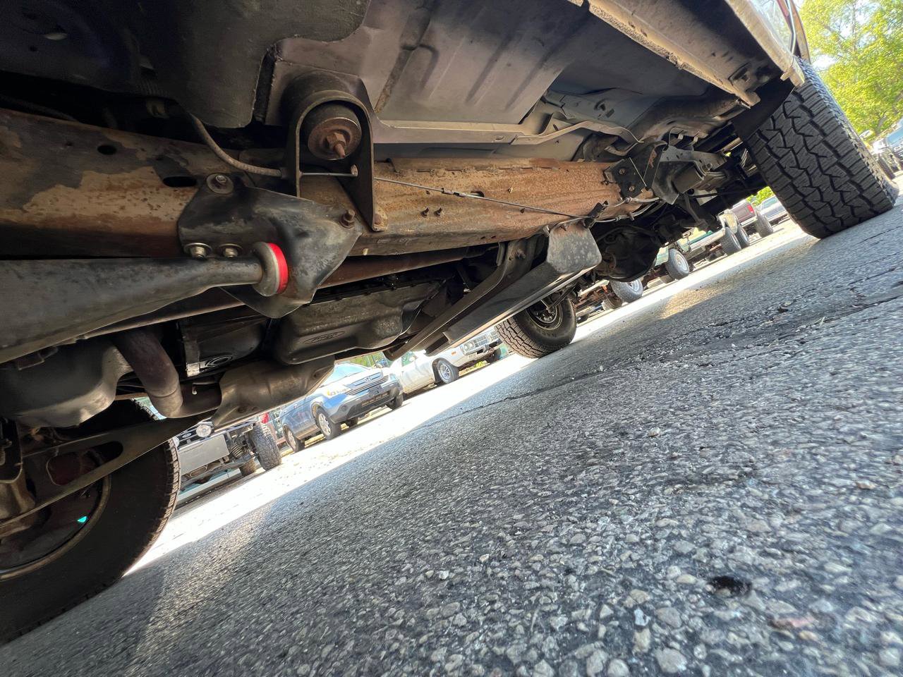 Used 1994 Ford Bronco XLT AWD/4WD image 21