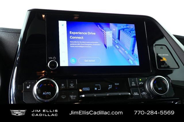 Used 2024 Toyota Highlander XLE image 13