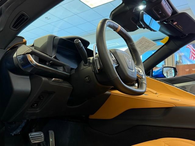 Used 2024 Chevrolet Corvette Stingray Preferred Conv w/ 2LT image 25