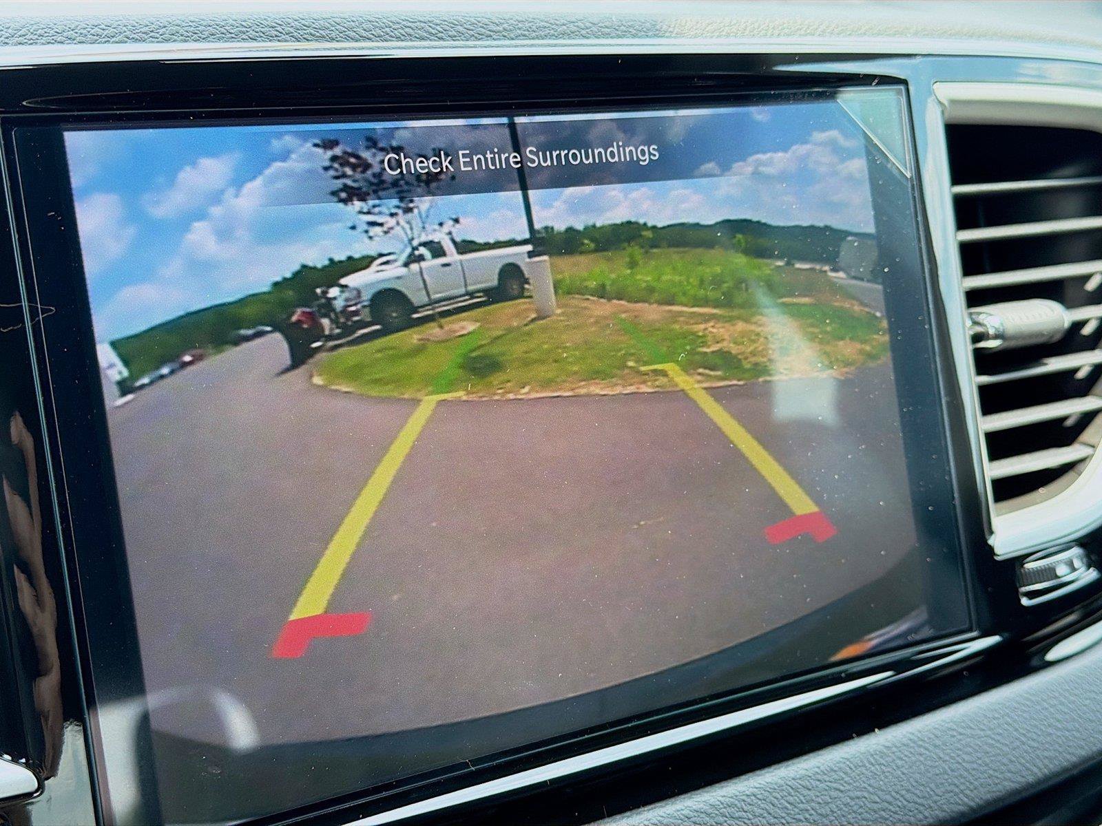 New 2027 Chrysler Pacifica LX FWD image 20
