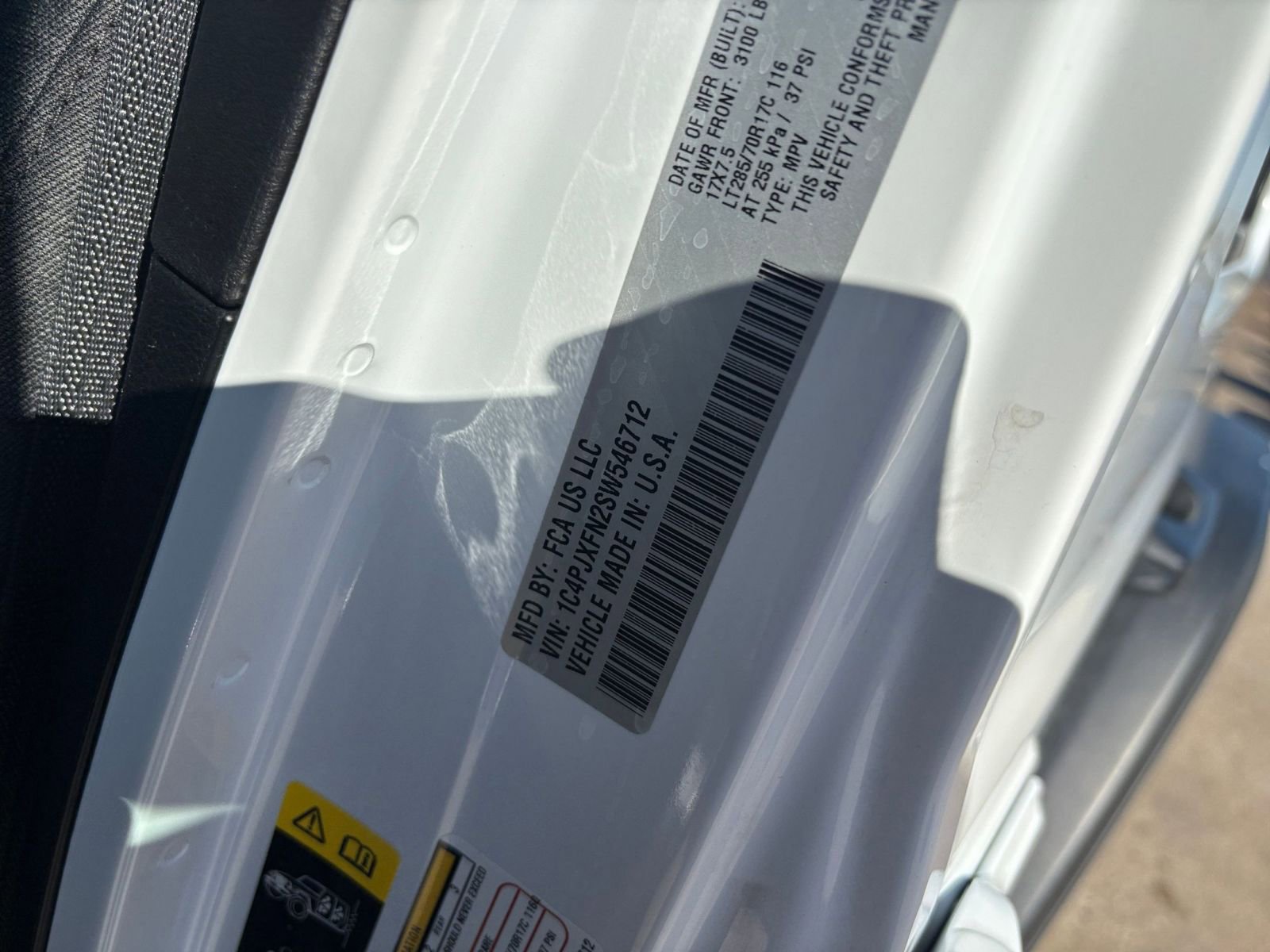 Used 2025 Jeep Wrangler Unlimited Rubicon image 28