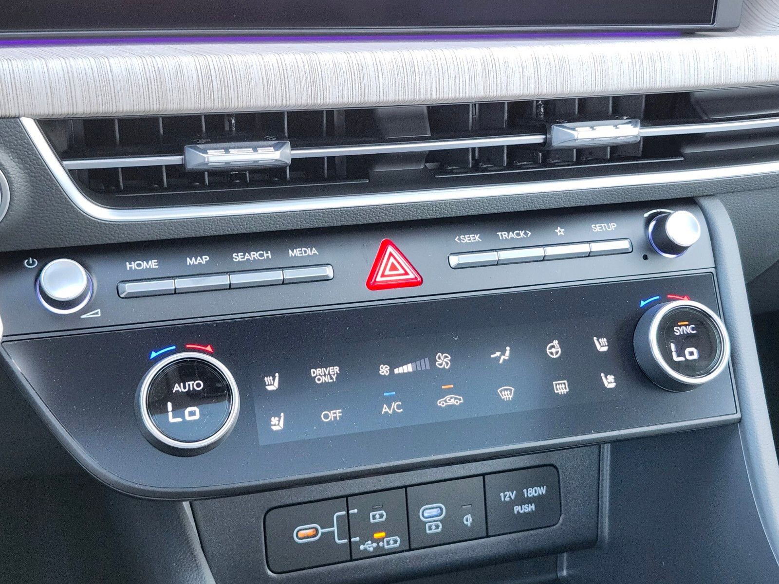 New 2026 Hyundai Sonata Limited FWD image 24