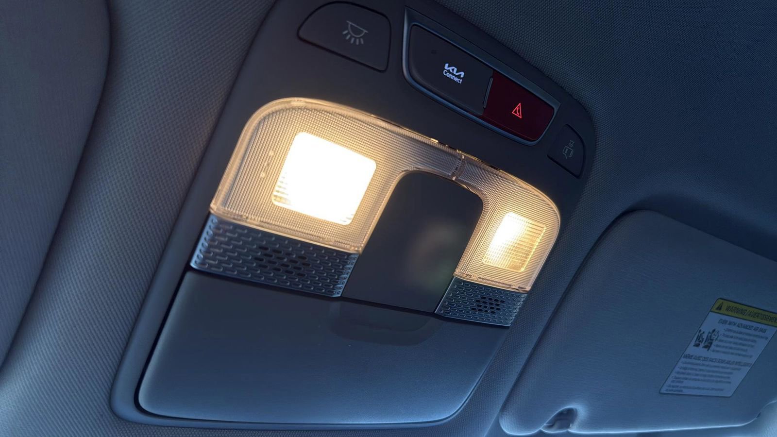 Used 2023 Kia Telluride S image 23