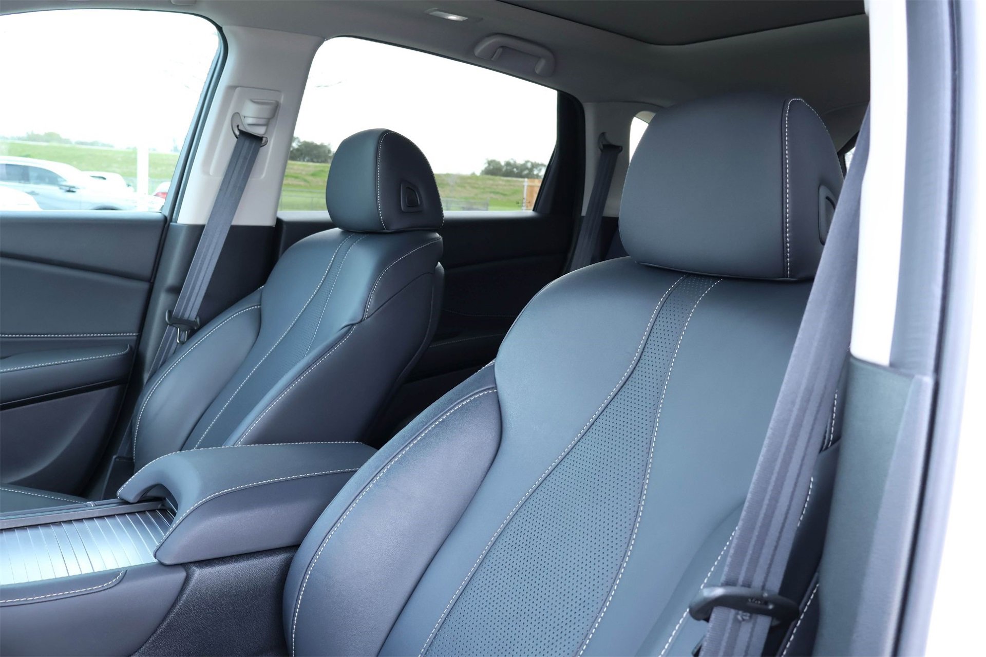 Used 2023 Acura RDX w/ Technology Package image 11