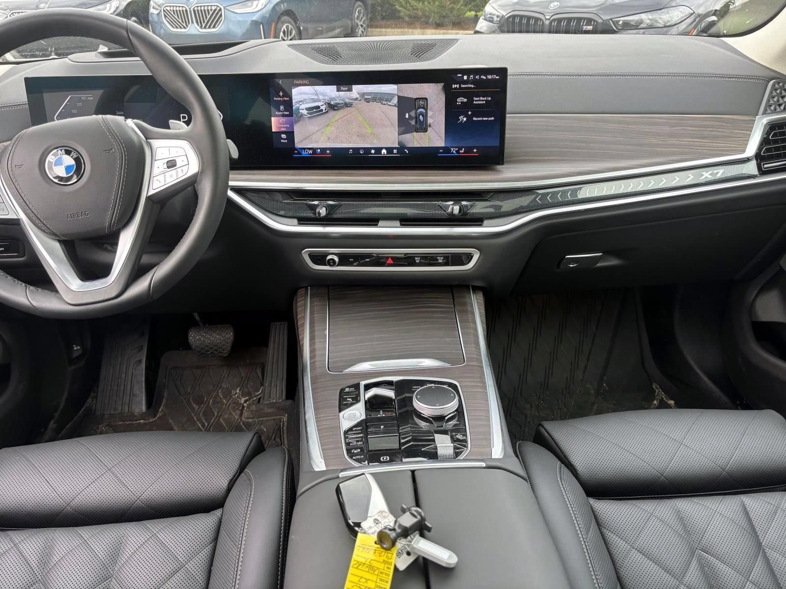 Used 2026 BMW X7 xDrive40i w/ Premium Package AWD/4WD image 29