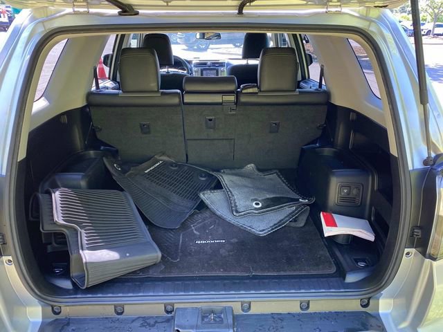 Used 2019 Toyota 4Runner SR5 Premium RWD image 28