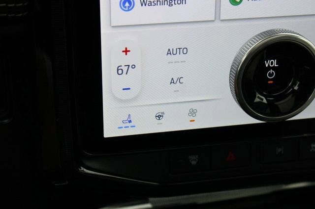 New 2023 Ford F150 Lightning Platinum image 18