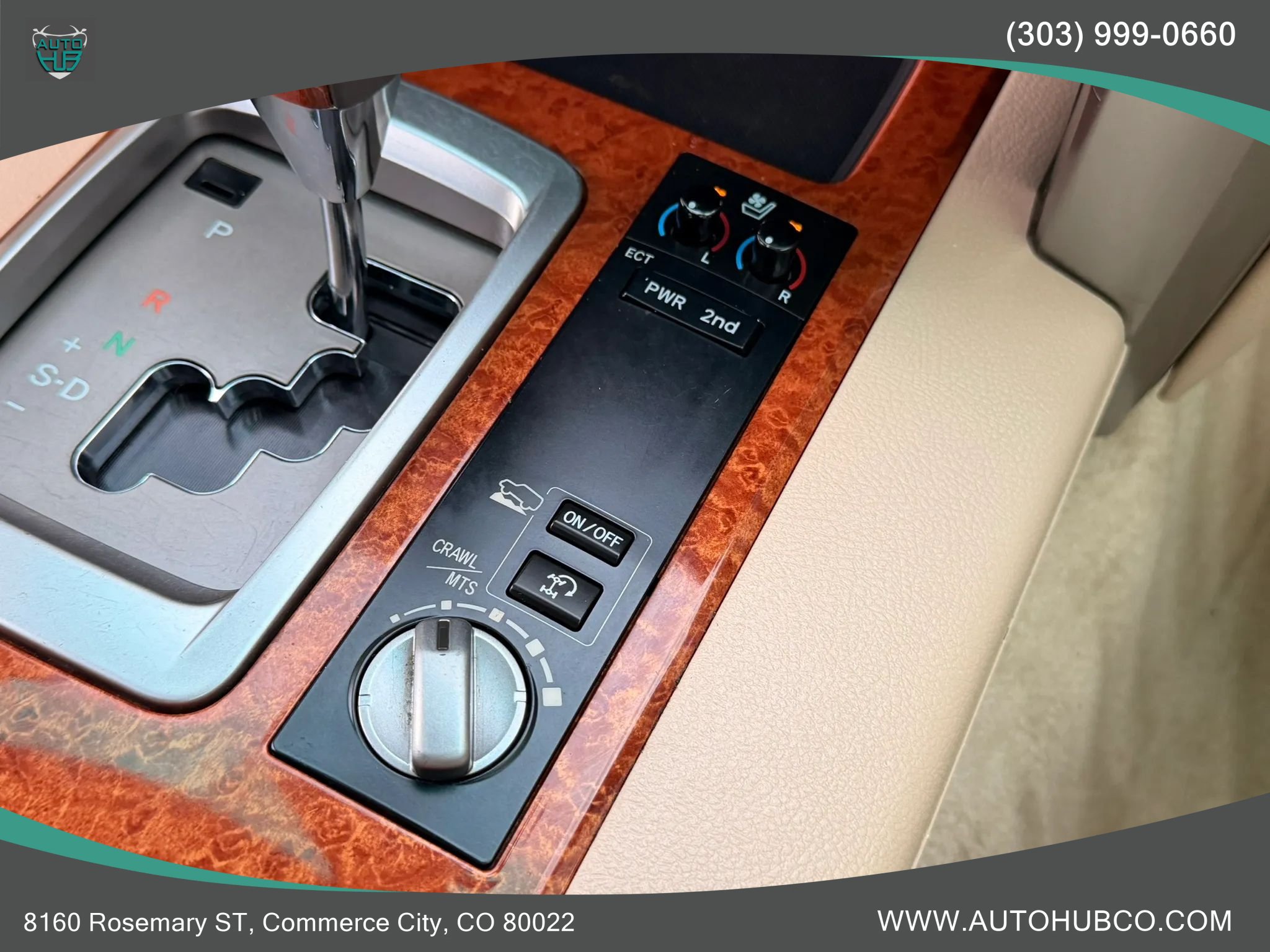 Used 2015 Toyota Land Cruiser AWD/4WD image 32