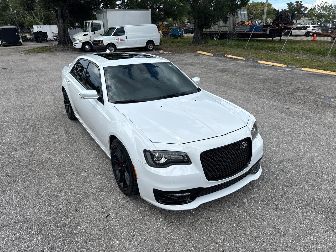 Used 2023 Chrysler 300 C RWD image 3
