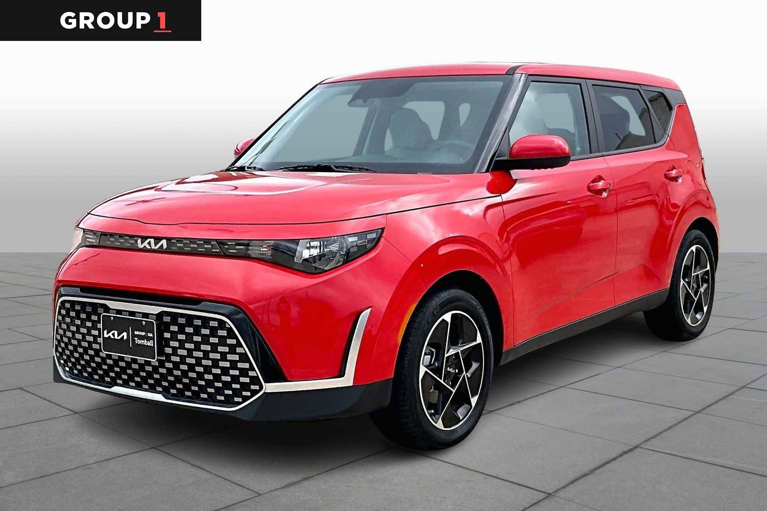 Certified 2025 Kia Soul EX image 1