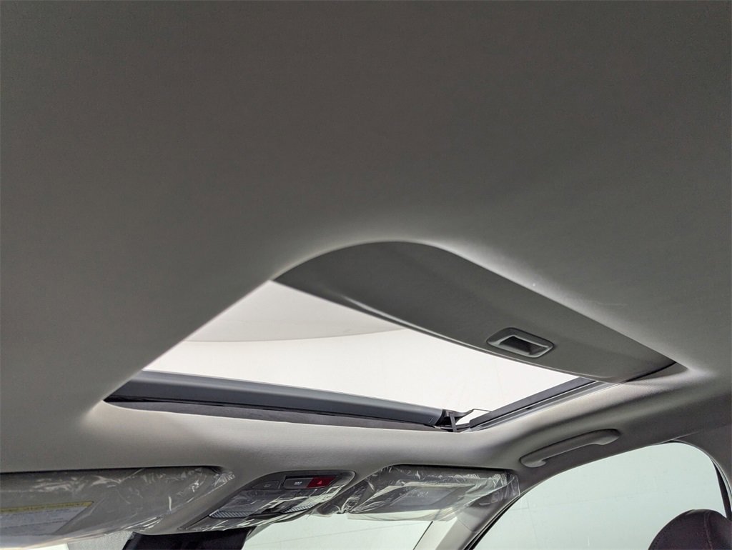 New 2025 Kia Telluride S image 25