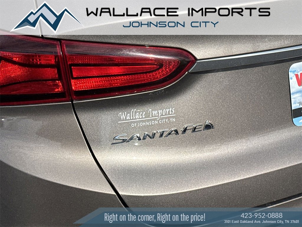 Used 2019 Hyundai Santa Fe SEL image 11