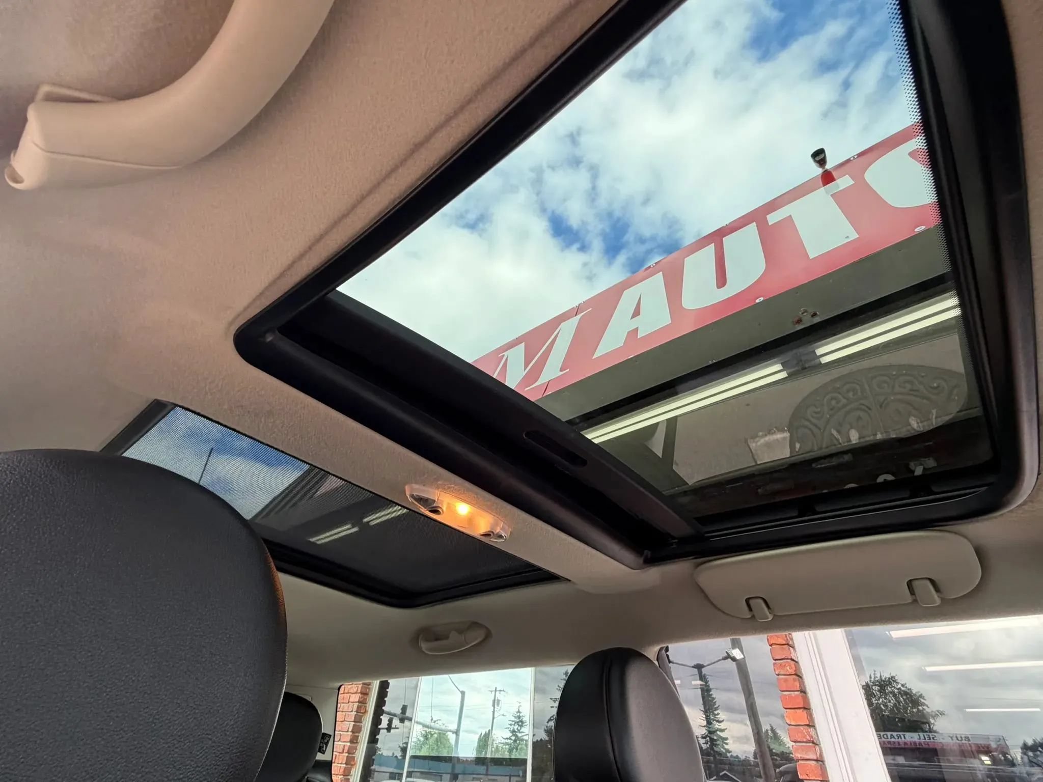 Used 2013 MINI Cooper Clubman S FWD image 31