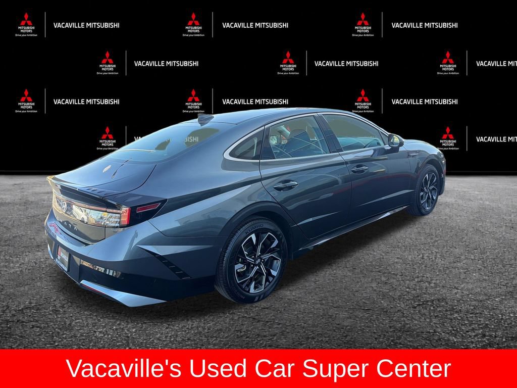 Used 2025 Hyundai Sonata SEL FWD image 5