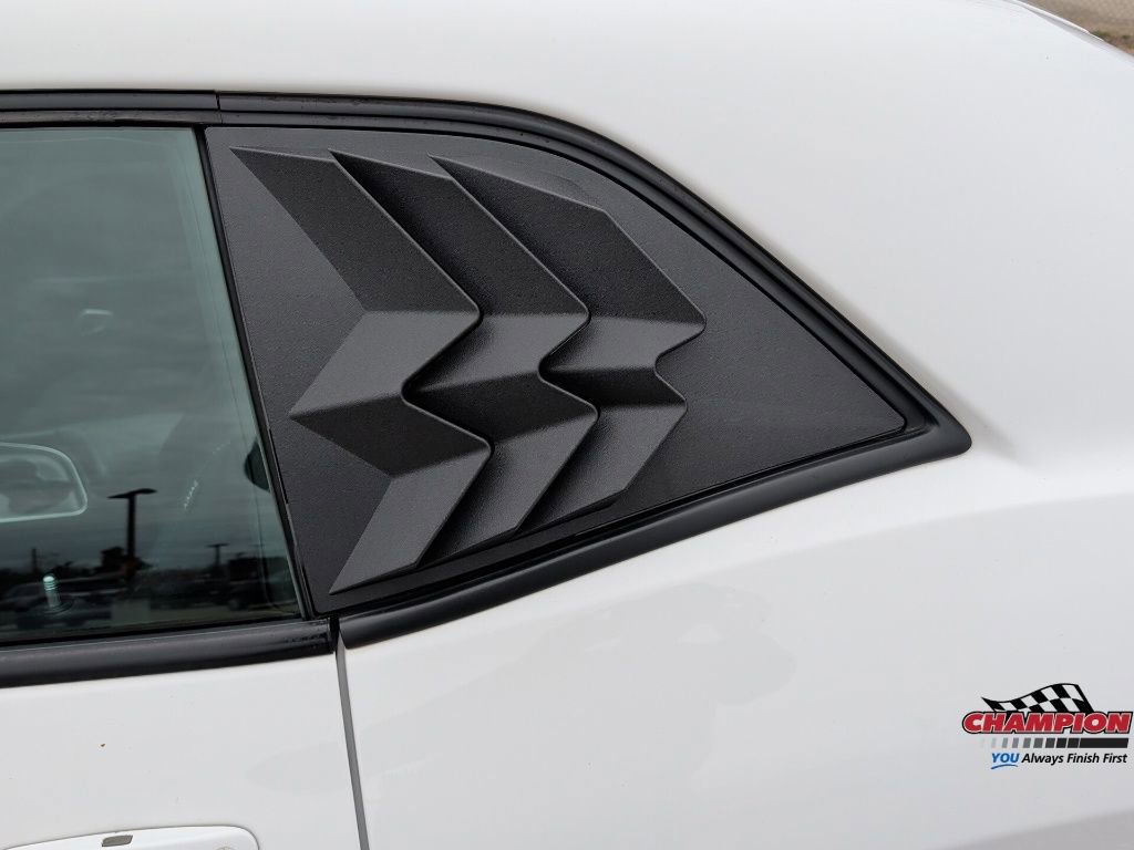 Used 2016 Dodge Challenger SXT w/ Blacktop Package image 12