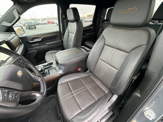 Certified 2025 Chevrolet Silverado 1500 High Country w/ High Country Premium Package AWD/4WD image 20