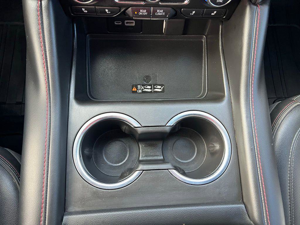 Used 2022 Chevrolet Tahoe RST w/ Luxury Package image 36