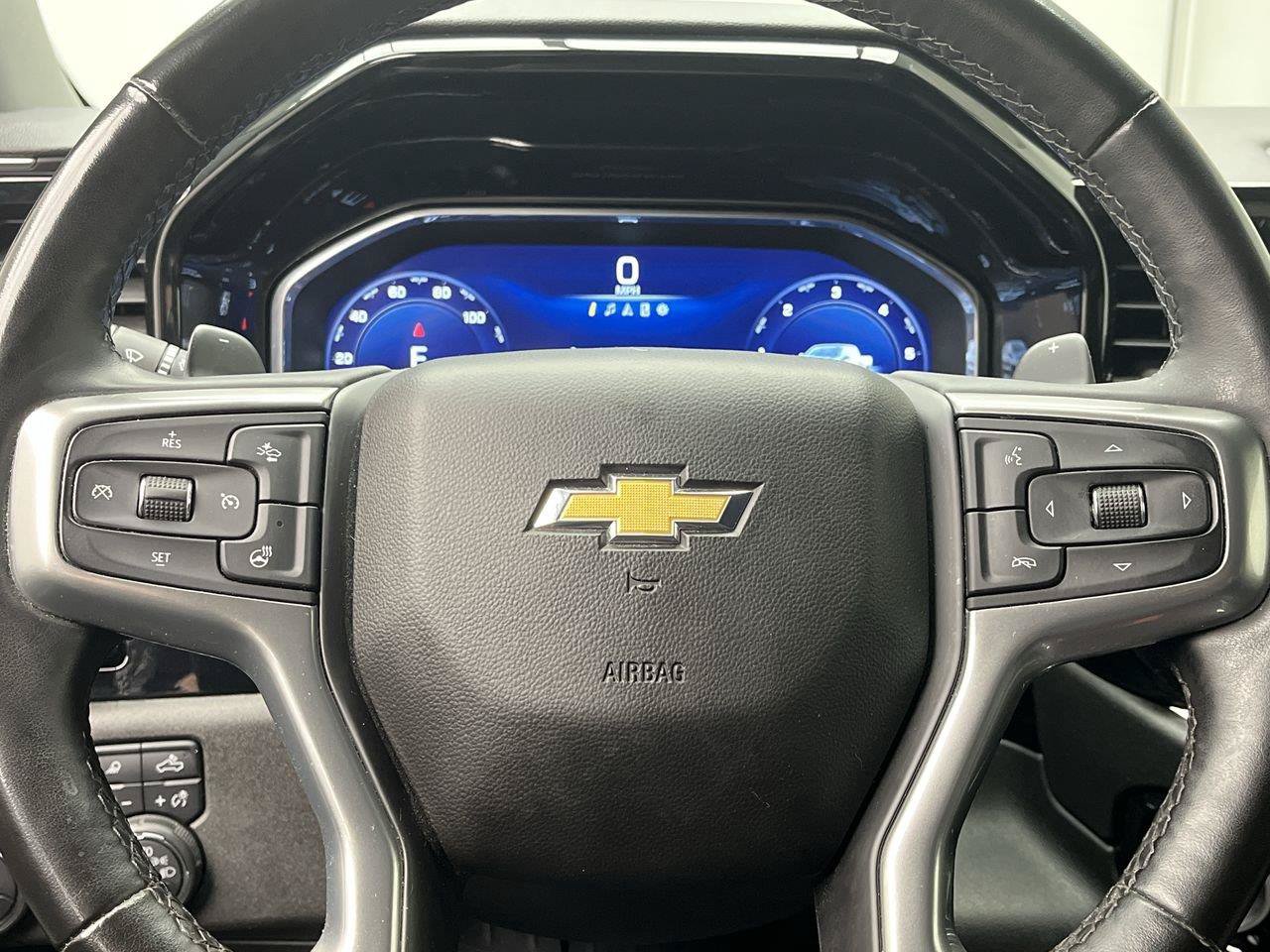 Certified 2024 Chevrolet Silverado 1500 LTZ AWD/4WD image 15