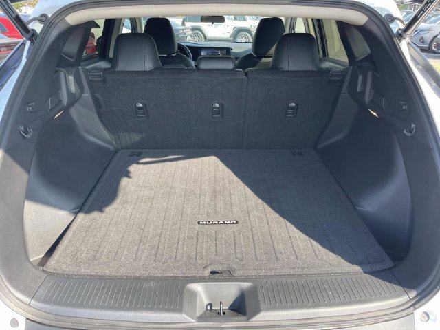 Used 2025 Nissan Murano SV AWD/4WD image 12