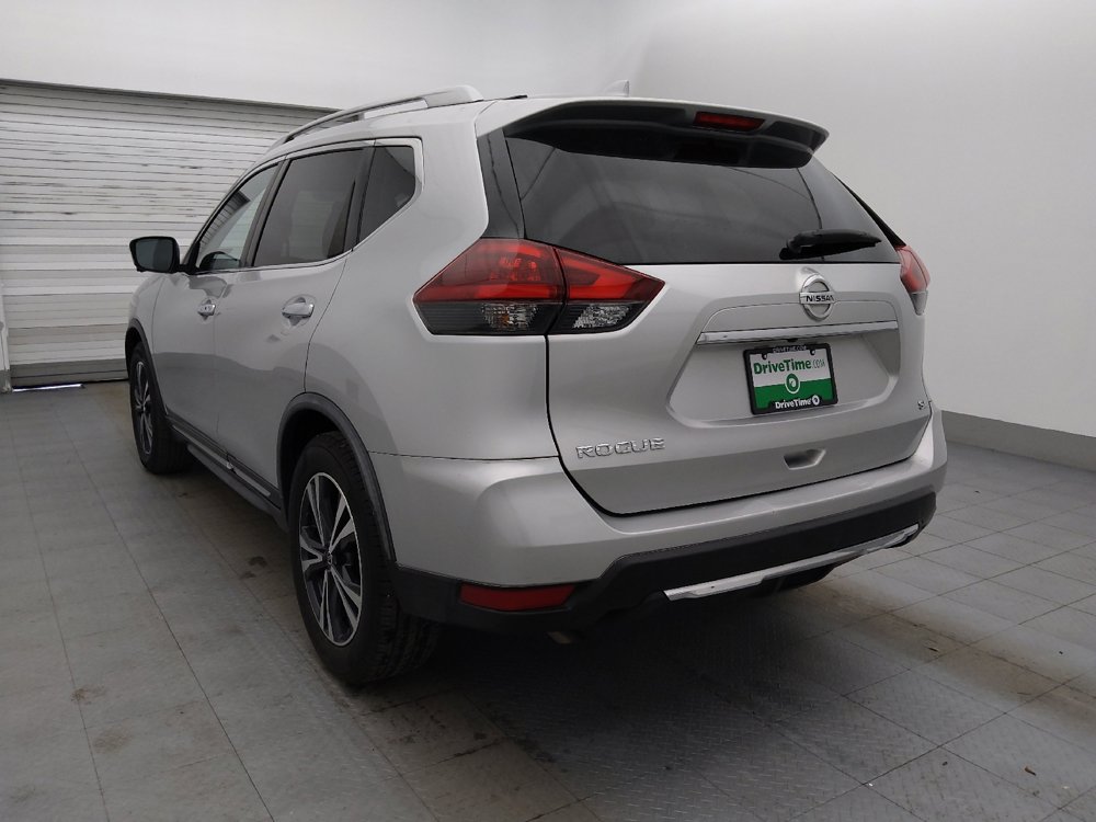 Used 2018 Nissan Rogue SL image 5