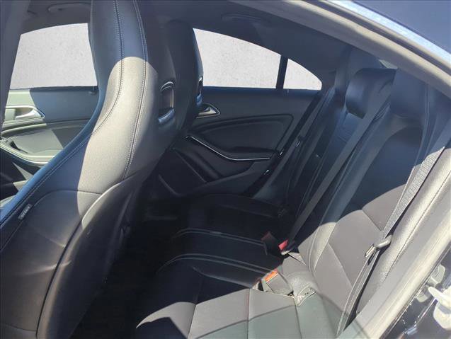 Used 2018 Mercedes-Benz CLA 250 image 17
