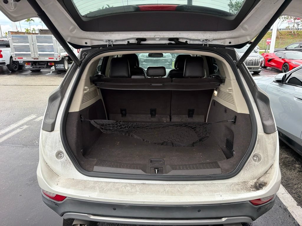 Used 2019 Lincoln MKC Select w/ Select Plus Package FWD image 10