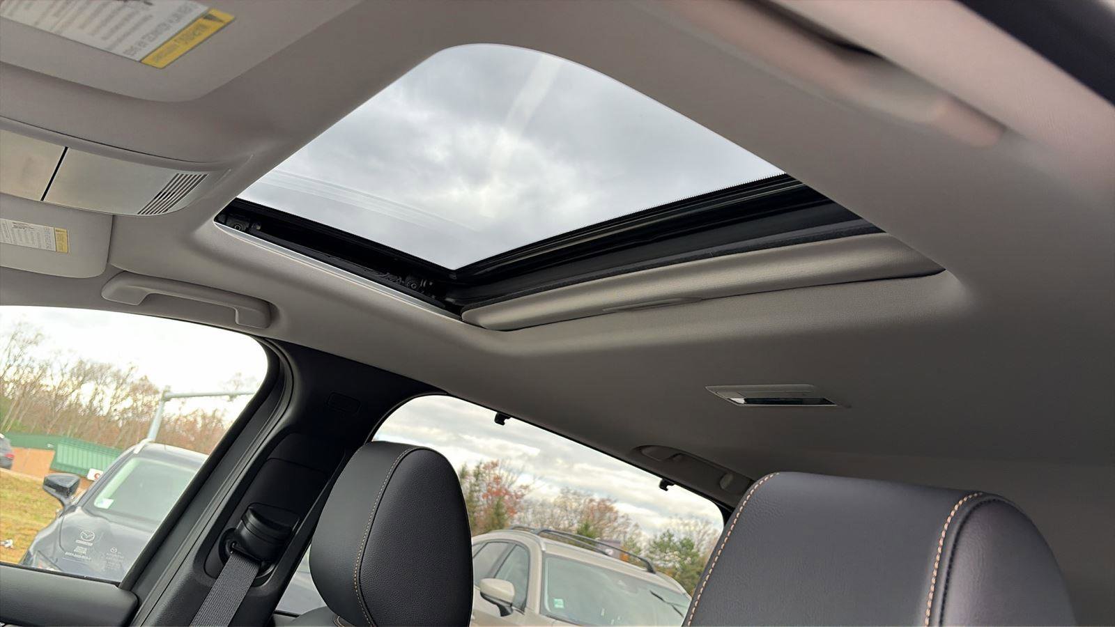 New 2025 MAZDA CX-90 3.3 Turbo w/ Preferred Package image 10