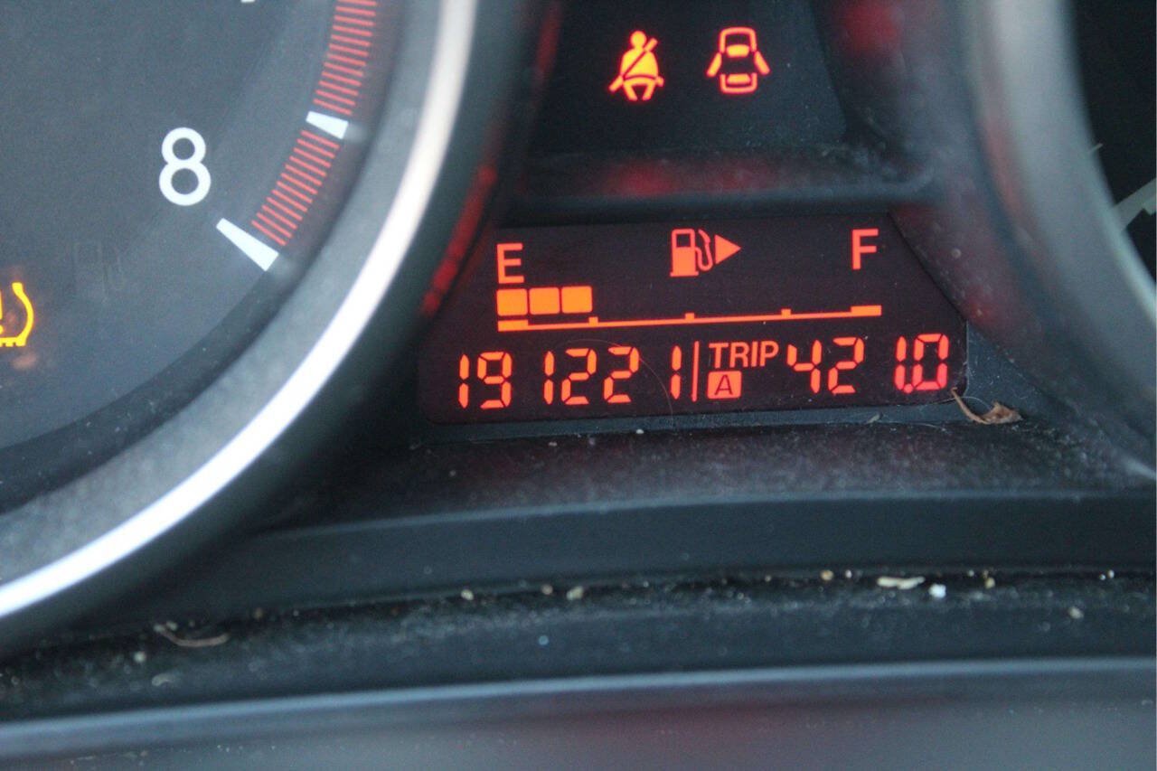 Used 2011 MAZDA MAZDA3 i Sport FWD image 7