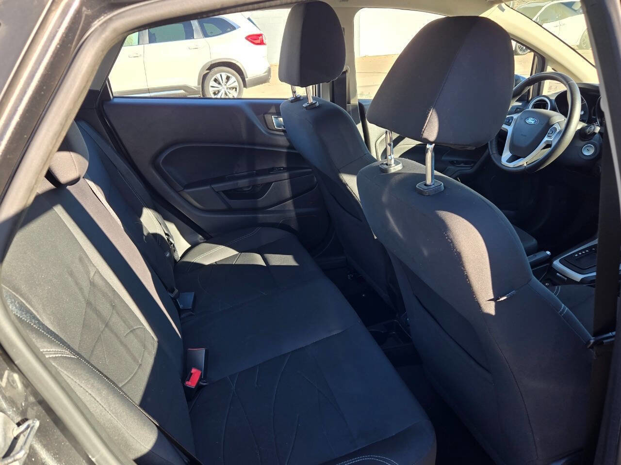 Used 2015 Ford Fiesta SE w/ Comfort Package image 28
