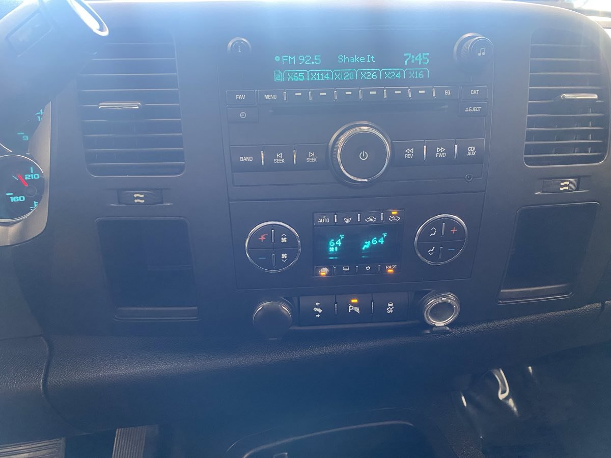 Used 2013 Chevrolet Silverado 1500 LT RWD image 16