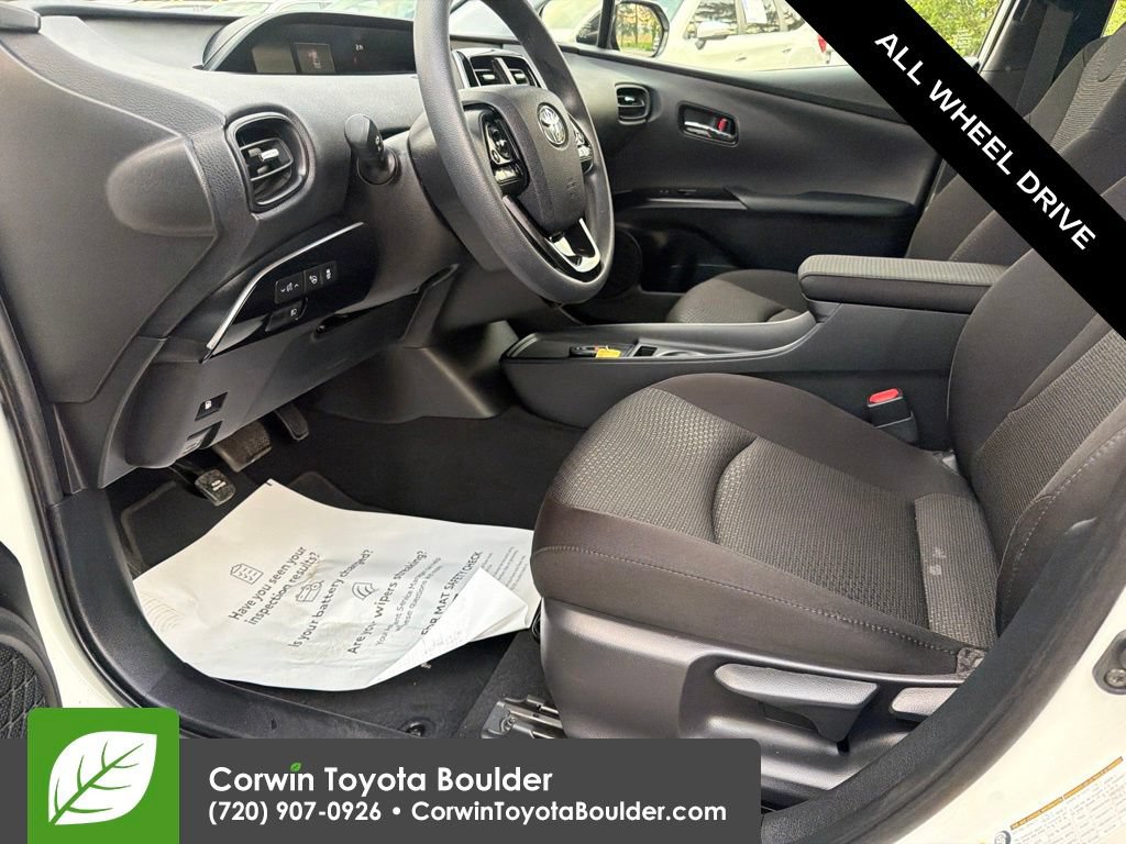 Used 2020 Toyota Prius LE w/ Carpet Mat Package AWD/4WD image 22
