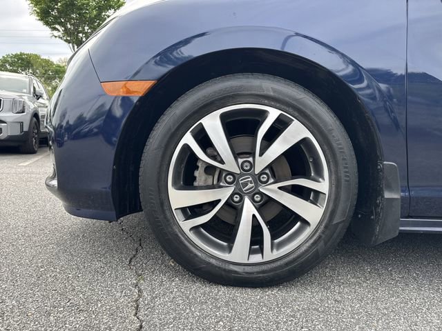 Used 2023 Honda Odyssey Touring image 11