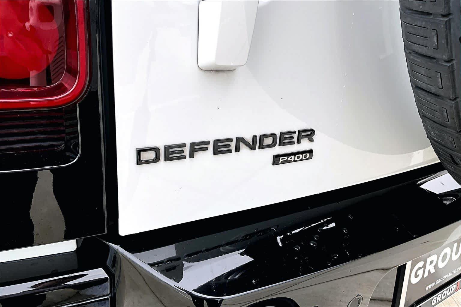 Used 2022 Land Rover Defender 110 X-Dynamic HSE AWD/4WD image 28