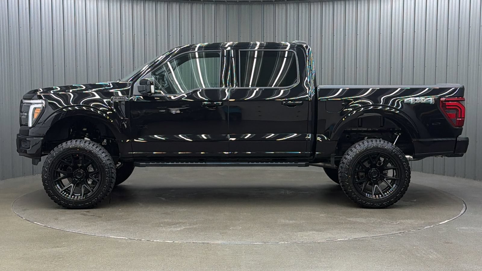 Used 2026 Ford F150 Lariat AWD/4WD image 2