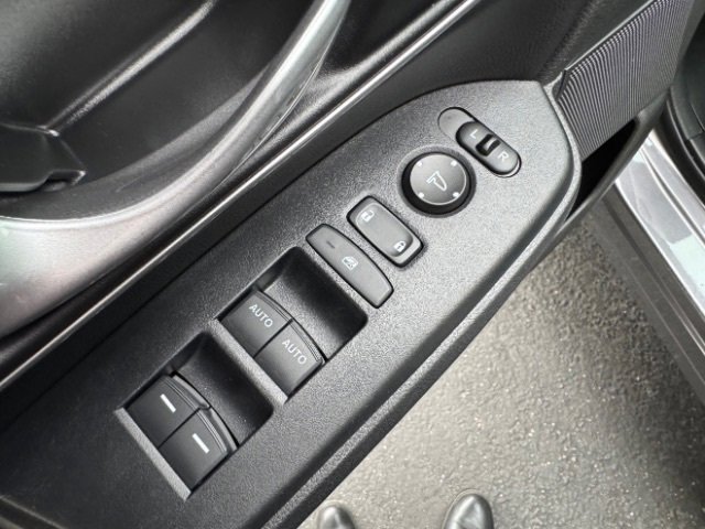 Used 2020 Honda CR-V Touring image 39