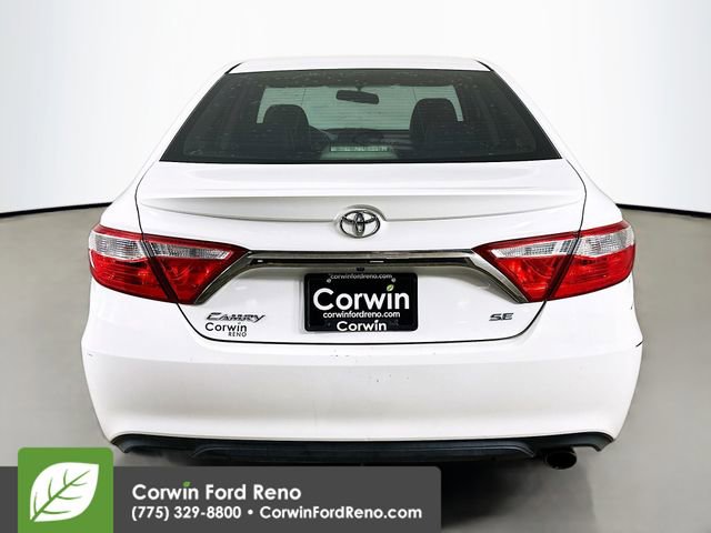 Used 2015 Toyota Camry SE image 6