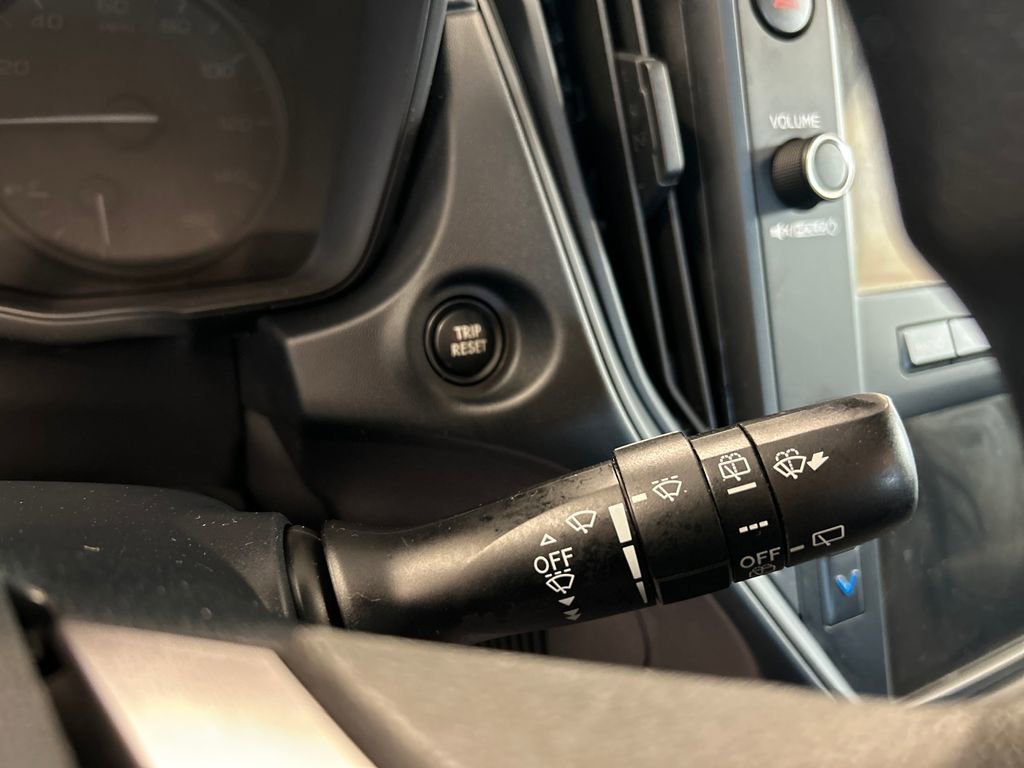 Certified 2024 Subaru Impreza 2.0i image 32