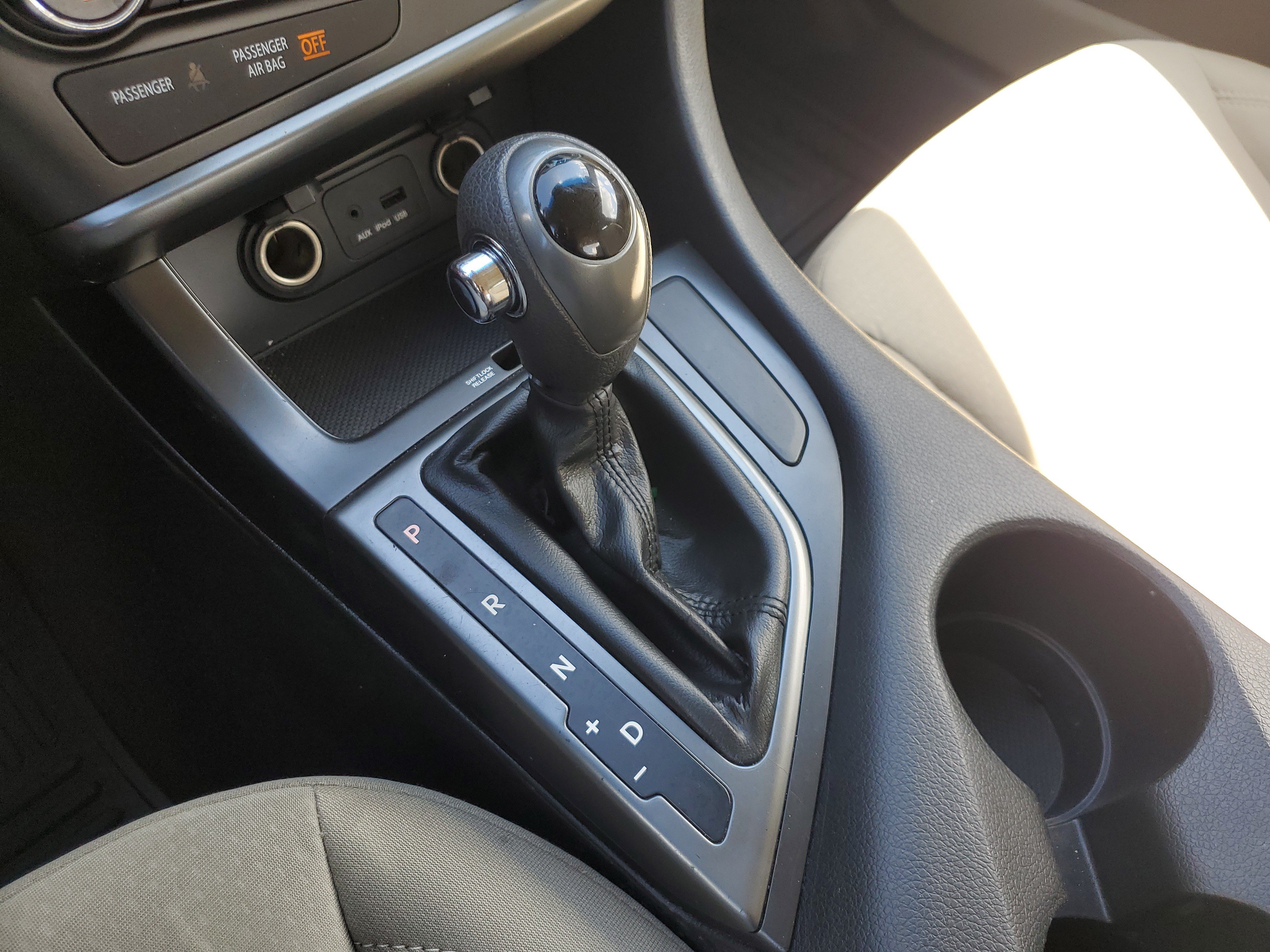 Used 2012 Kia Optima LX FWD image 22