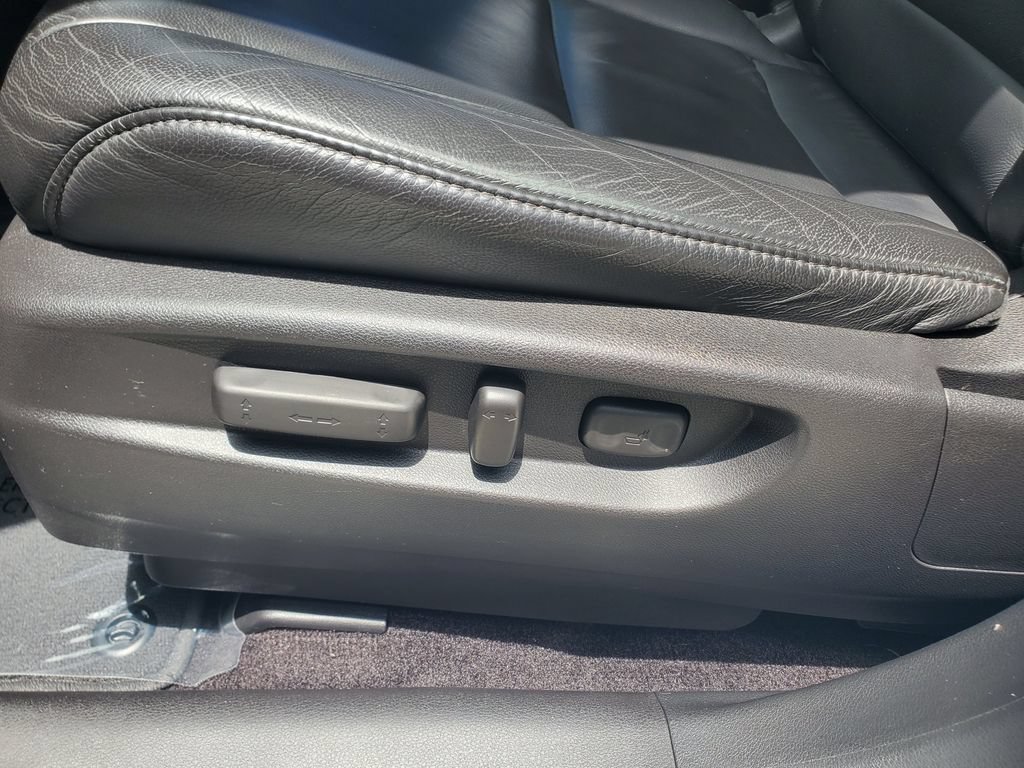 Used 2017 Acura MDX FWD w/ Technology Package image 19