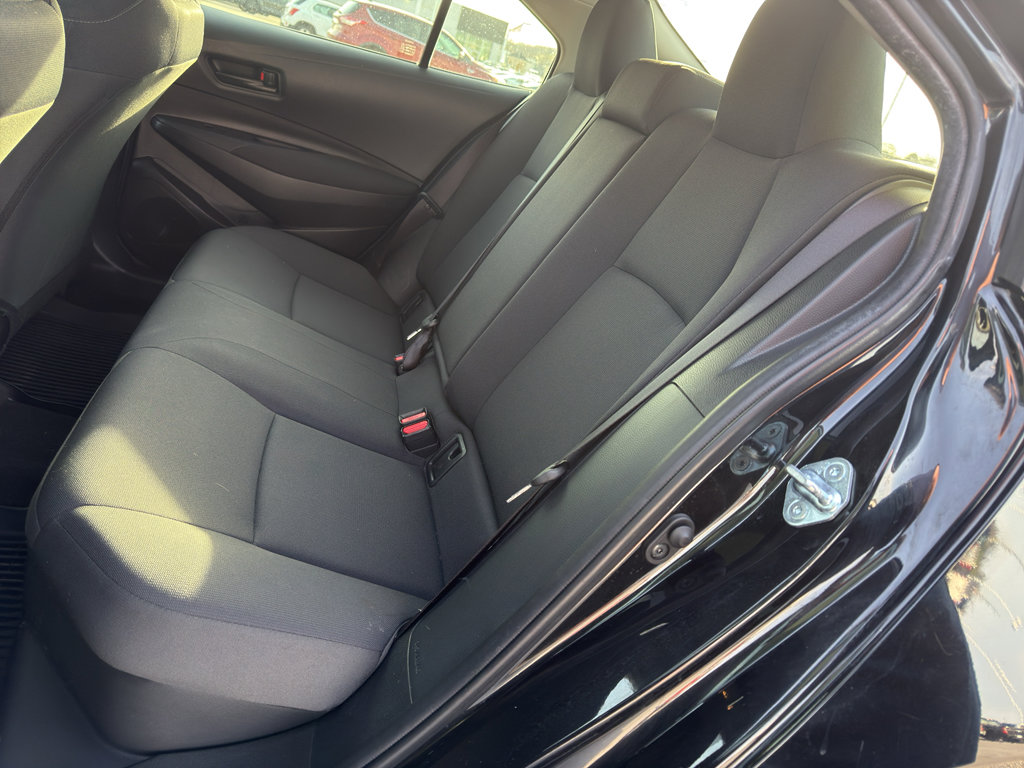 Used 2022 Toyota Corolla LE FWD image 41