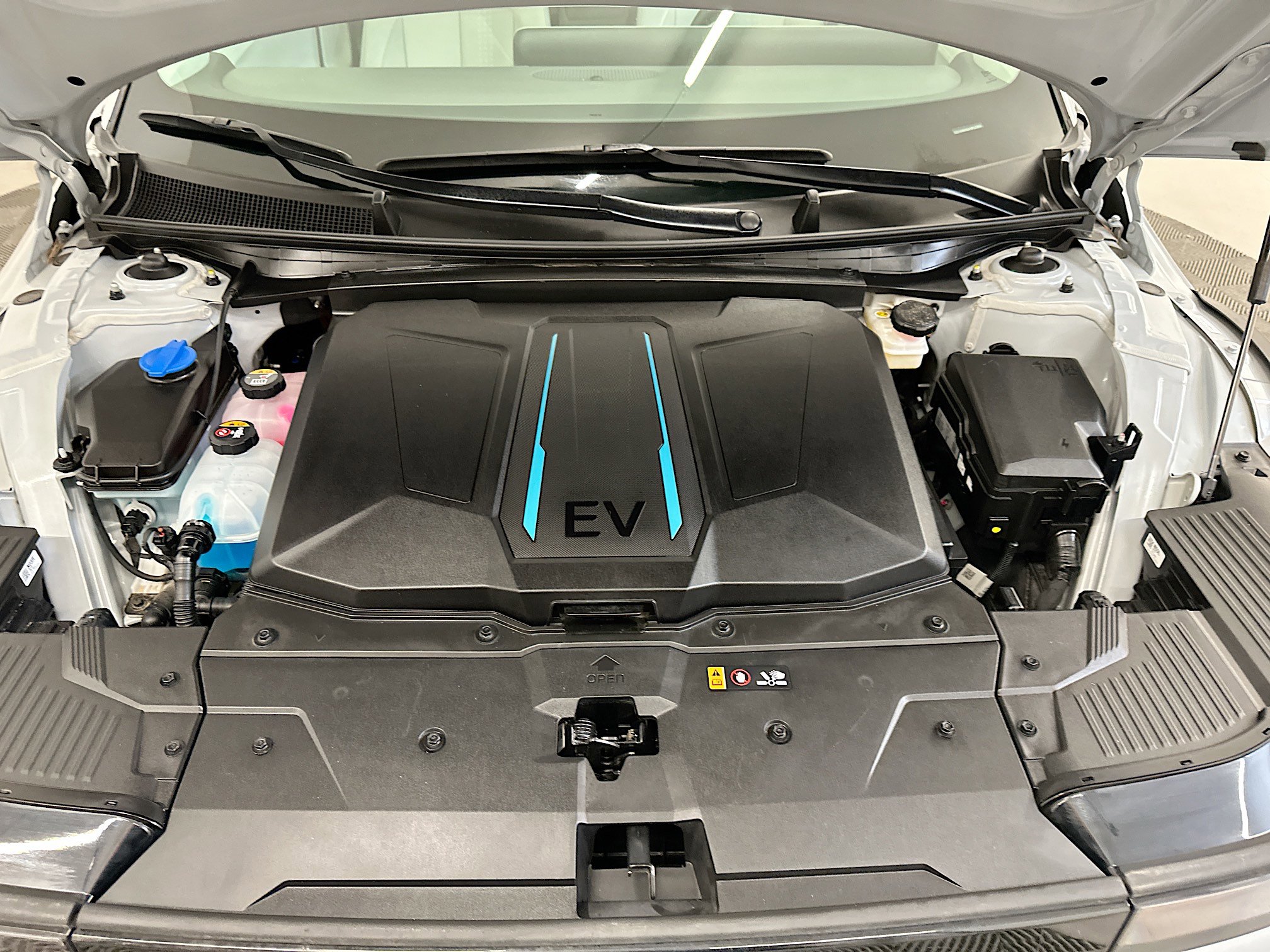 Used 2023 Hyundai Ioniq 5 SEL w/ Cargo Package AWD/4WD image 35