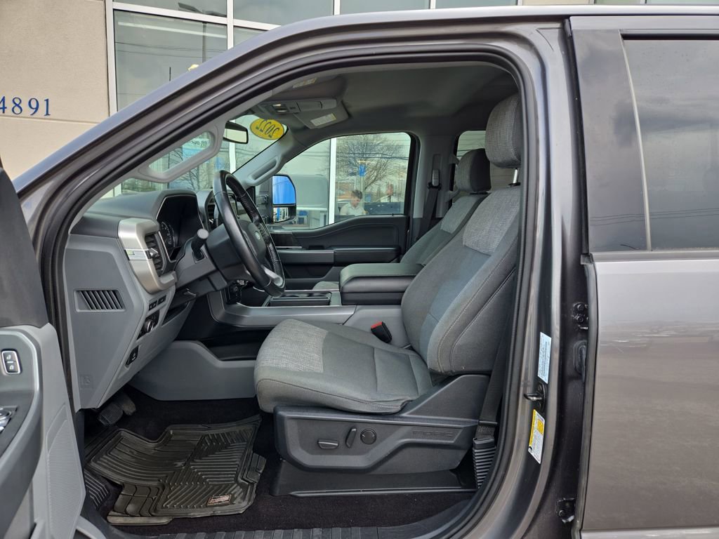 Used 2022 Ford F150 XLT w/ Equipment Group 302A High image 14